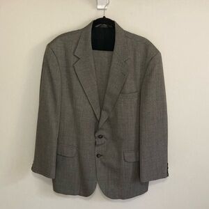 Men’s Haggar Clothing Co. Suit, Brown Gray, Pants size 34x32, blazer and slacks